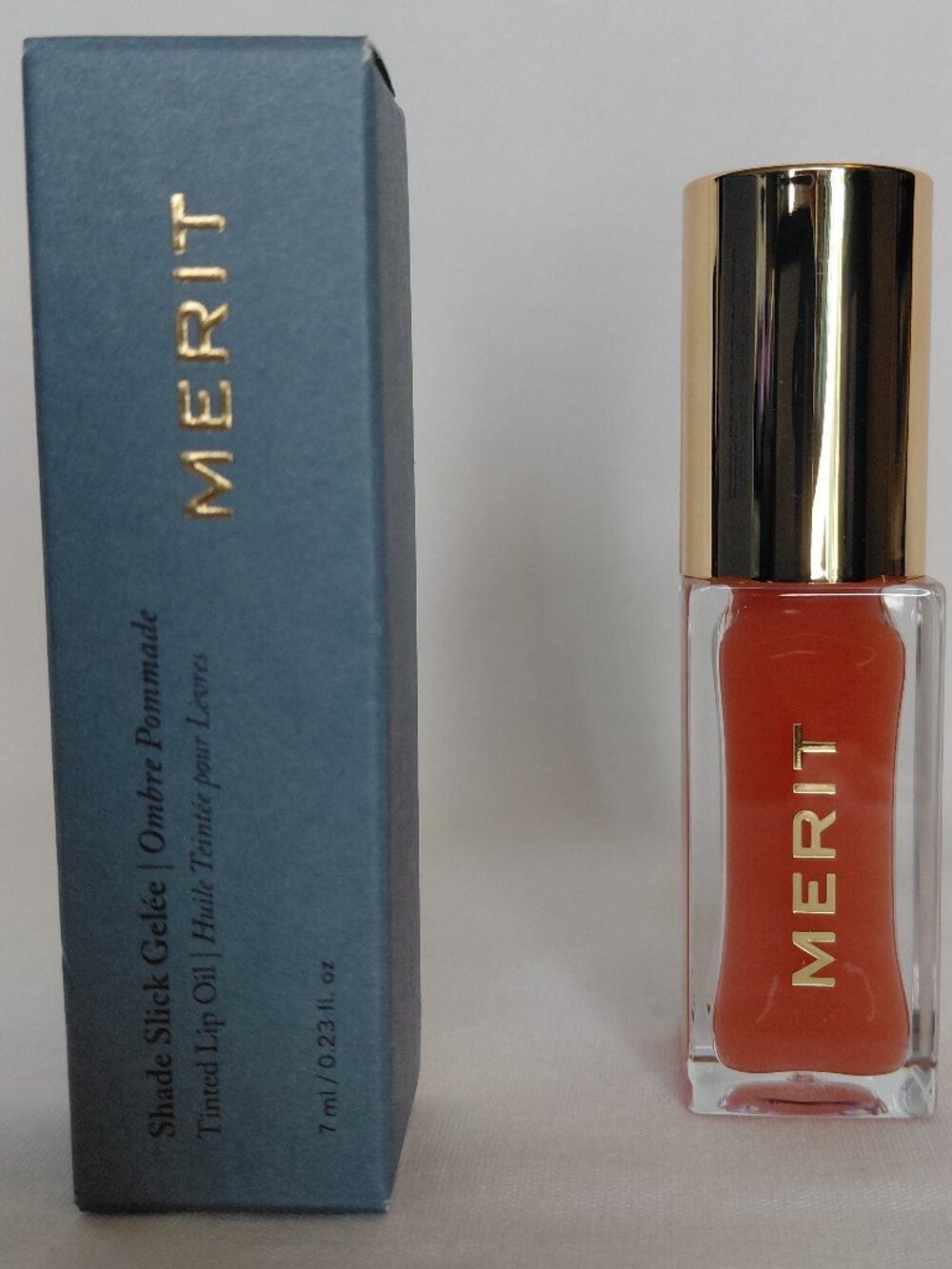 Merit - Shade Slick Gelée Tinted Lip Oil in Jeté (Sheer Natural)